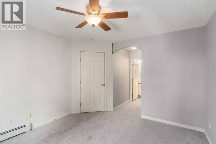 217, 26 Country Hills View NW — photo 11 of 29