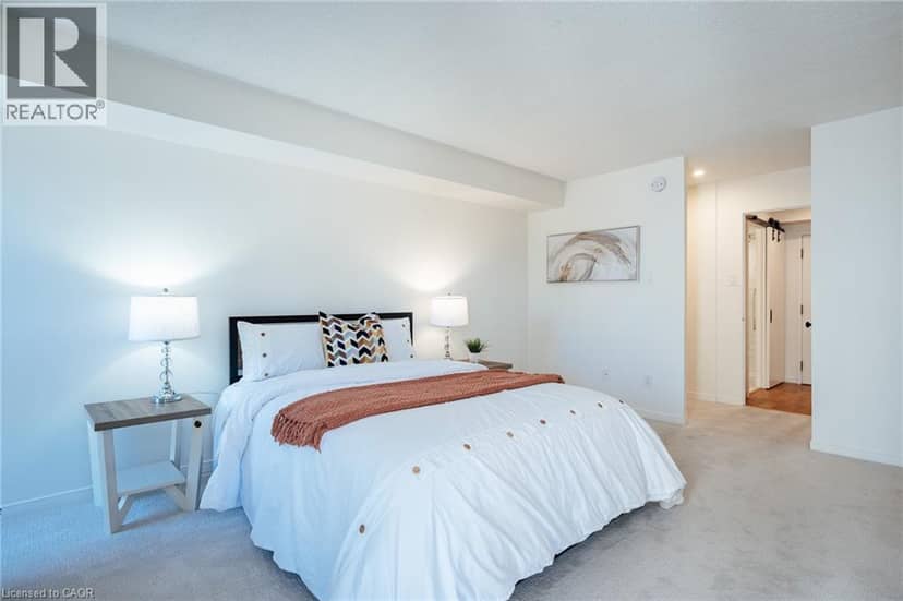 265 WESTCOURT Place Unit# 202 — photo 17 of 40