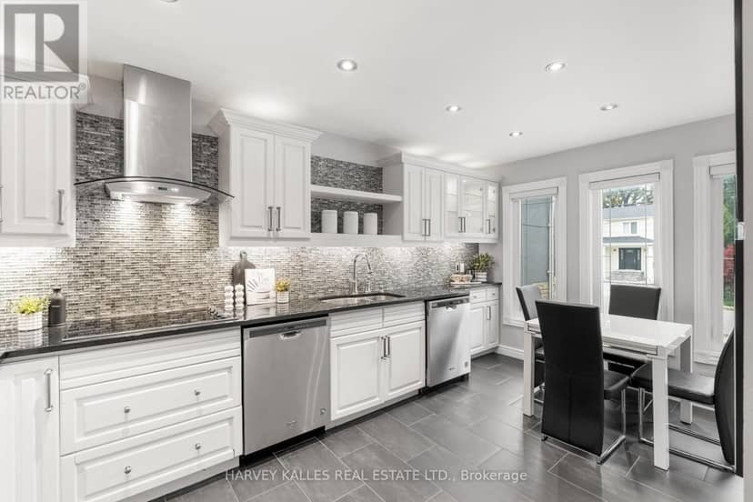 59 Cameron Avenue — photo 10 of 39