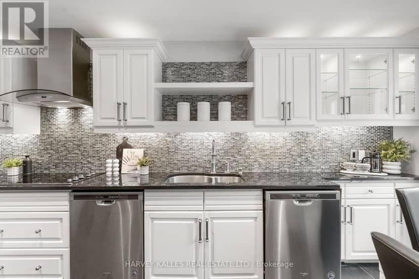 59 Cameron Avenue — photo 12 of 39