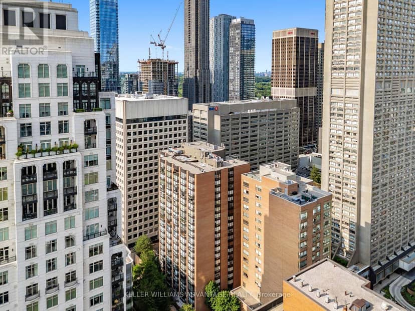 1002 - 1166 Bay Street — photo 39 of 40