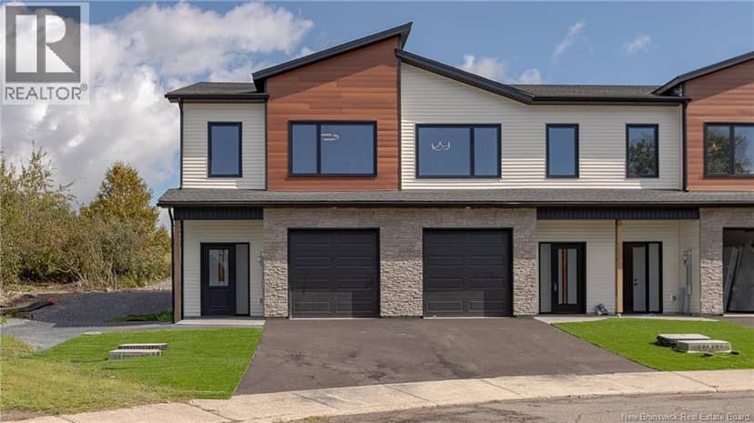 48 Oakhill Crescent, Saint John