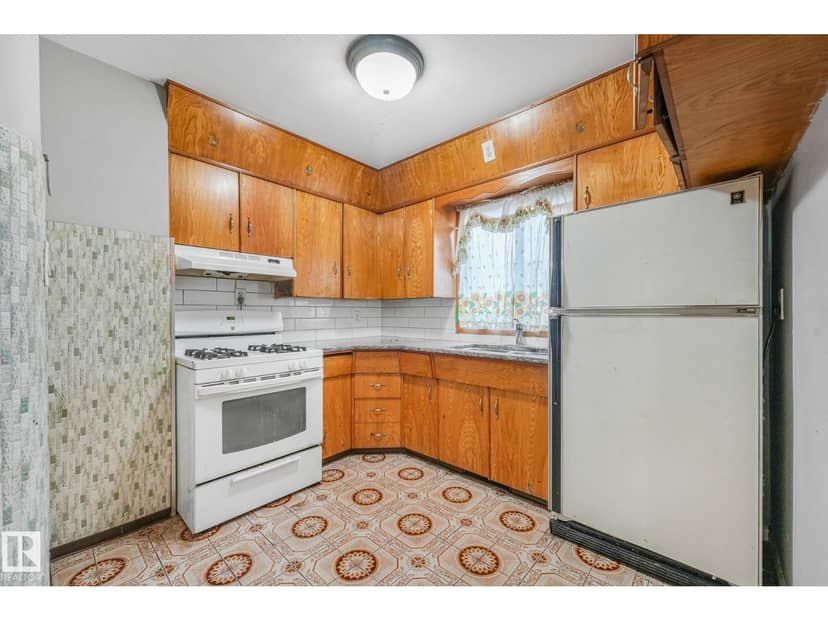 11716 130 ST NW — photo 12 of 40