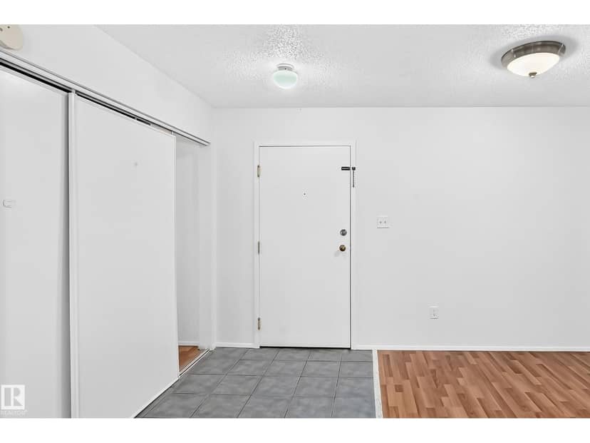 #212 11218 80 ST NW — photo 12 of 27