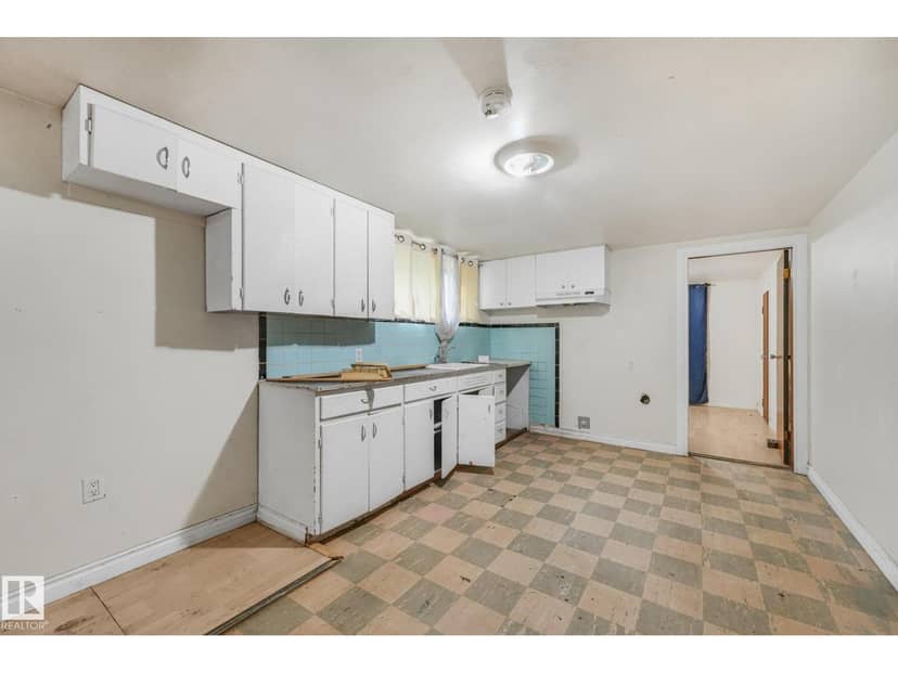 11716 130 ST NW — photo 30 of 40