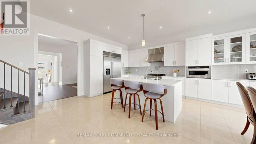 9 Backhouse Drive, Richmond Hill, photo 5