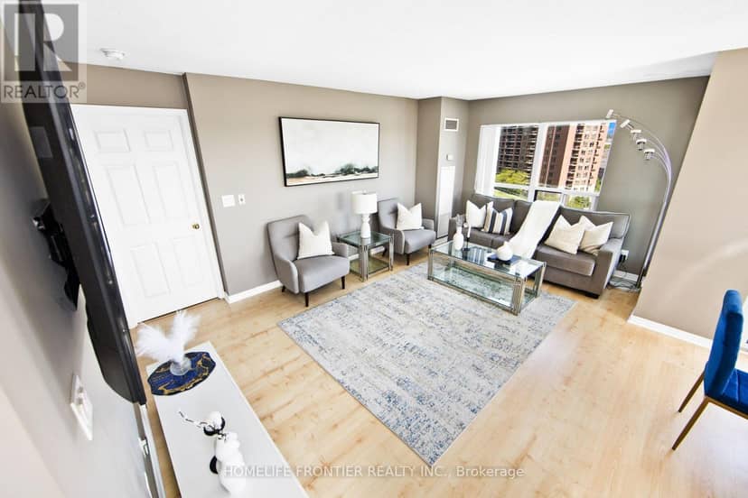 1117 - 185 Oneida Crescent, Richmond Hill, photo 4
