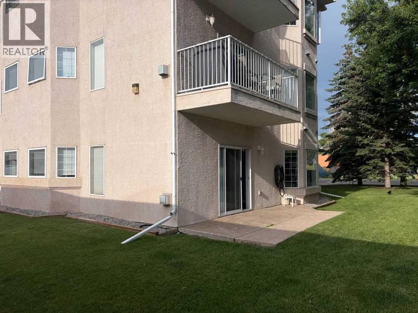 101, 7 Lineham Avenue, Okotoks, photo 2