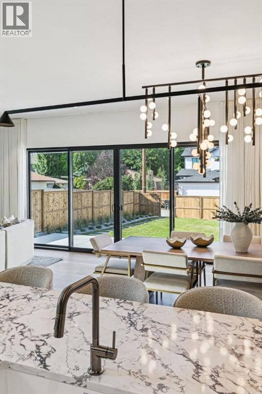 14 Lissington Drive SW — photo 12 of 40