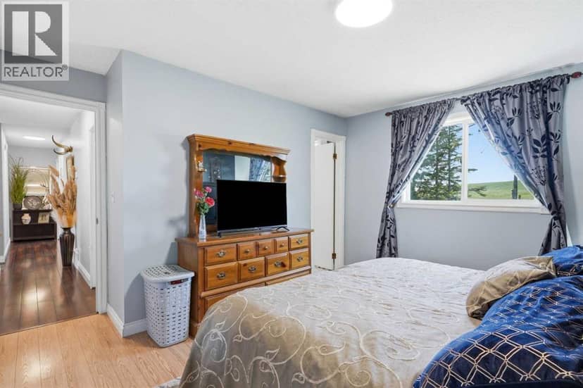 17431 Township Road 444 — photo 25 of 40
