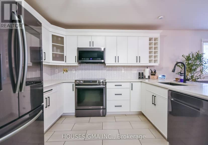 3965 Parkside Drive — photo 12 of 40