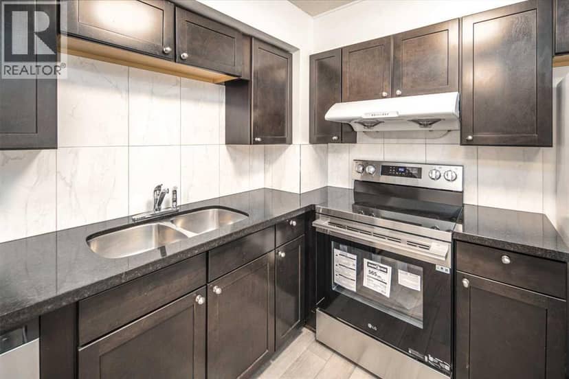 2, 6420 4A Street NE, Calgary, photo 8