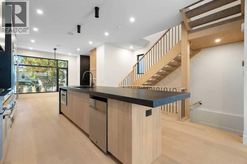 3322 42 Street SW, Calgary, photo 8