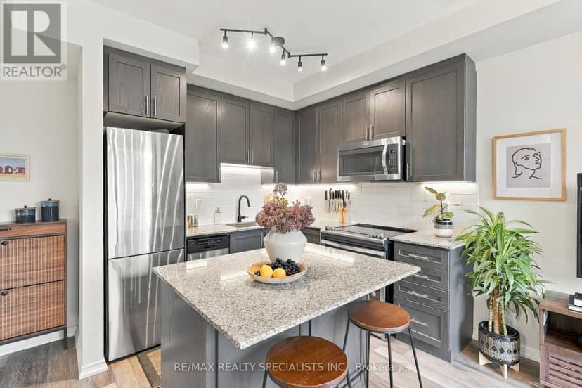 5 - 24 Fieldway Road — photo 11 of 40