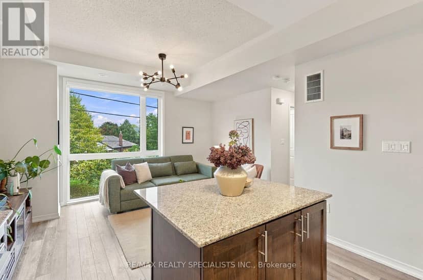 5 - 24 Fieldway Road — photo 12 of 40