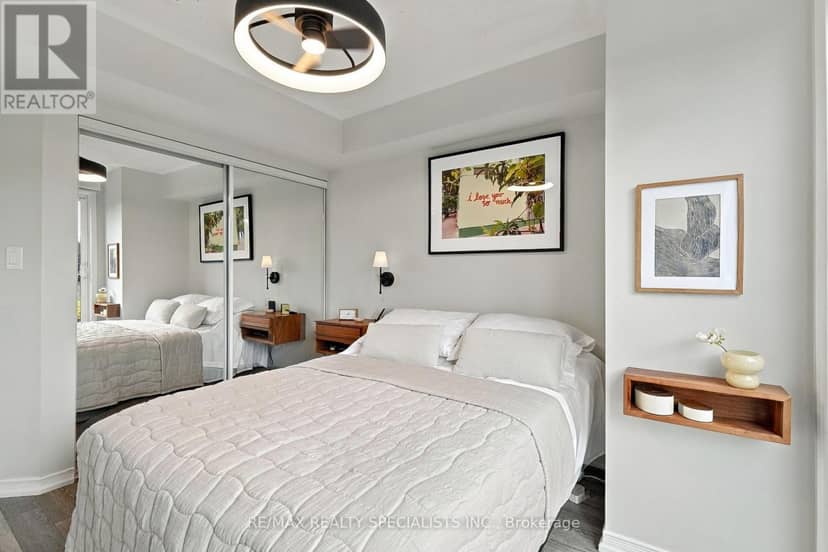 5 - 24 Fieldway Road — photo 25 of 40