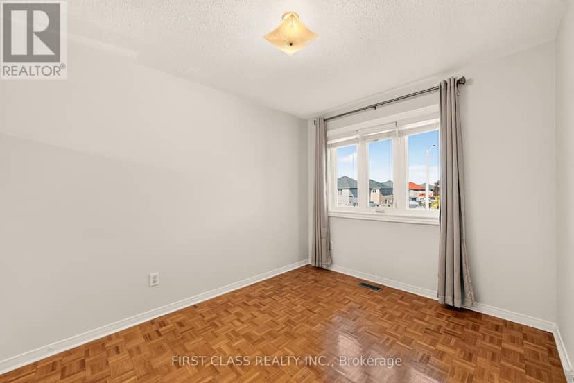 38 Pacific Wind Crescent — photo 26 of 40