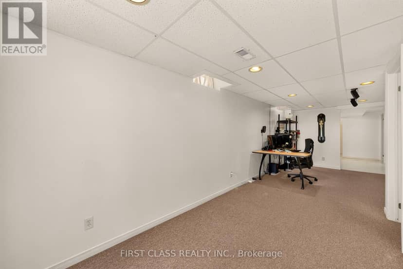 38 Pacific Wind Crescent — photo 35 of 40