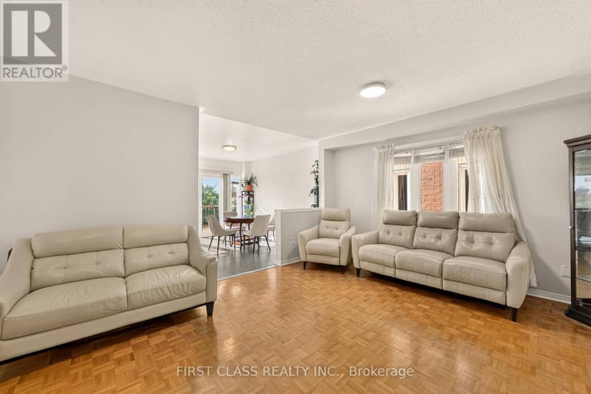 38 Pacific Wind Crescent, Brampton, photo 7