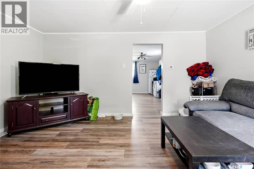 916 Iroquois STREET W, Moose Jaw, photo 6