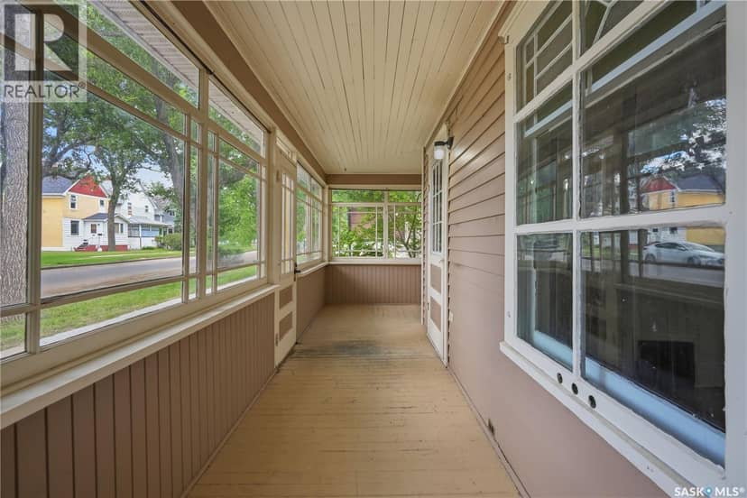 447 Duffield STREET W, Moose Jaw, photo 4