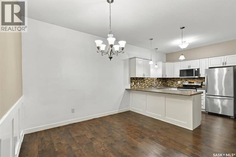 417 Langer PLACE — photo 13 of 38