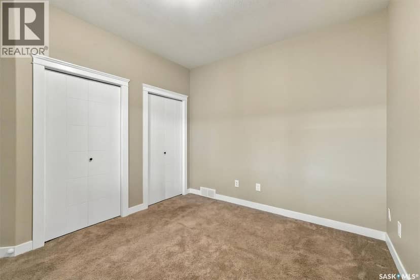 417 Langer PLACE — photo 17 of 38