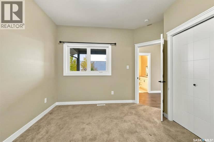 417 Langer PLACE — photo 18 of 38