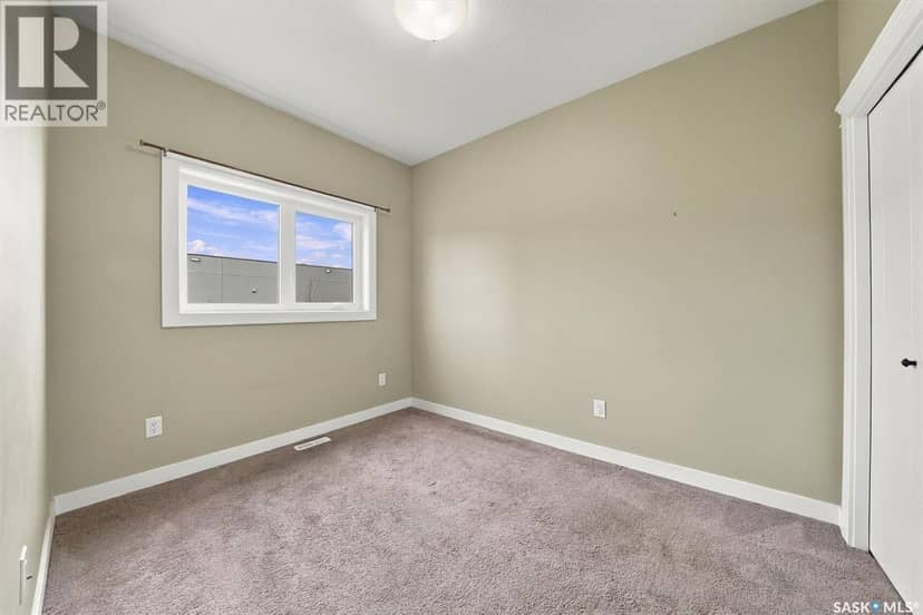 417 Langer PLACE — photo 21 of 38