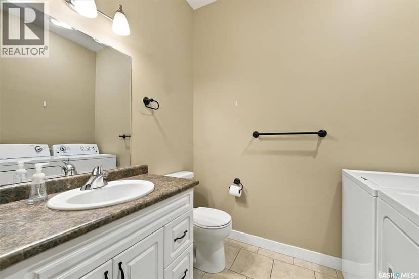 417 Langer PLACE — photo 24 of 38
