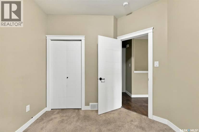 417 Langer PLACE — photo 27 of 38