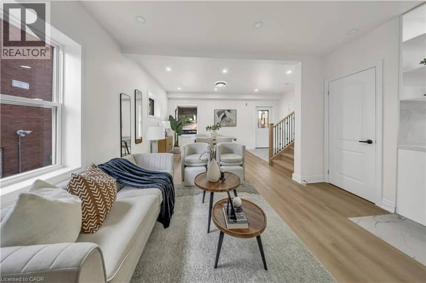 188 COURTLAND Avenue E — photo 10 of 40