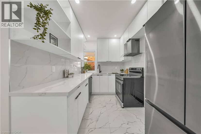 188 COURTLAND Avenue E — photo 12 of 40