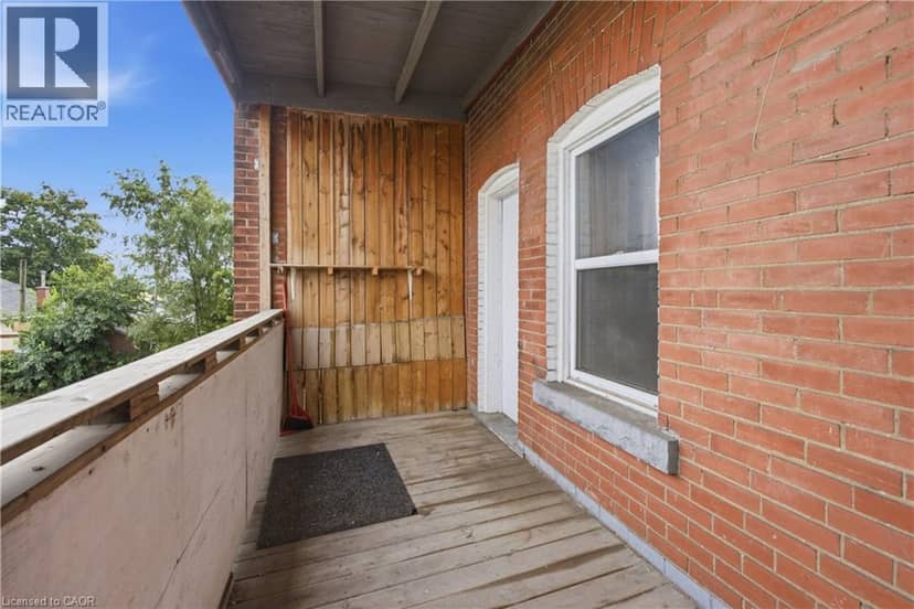 1539-1547 BARTON Street E — photo 13 of 26