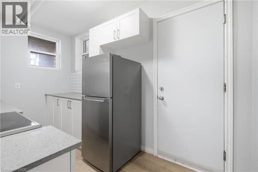 1539-1547 BARTON Street E — photo 14 of 26
