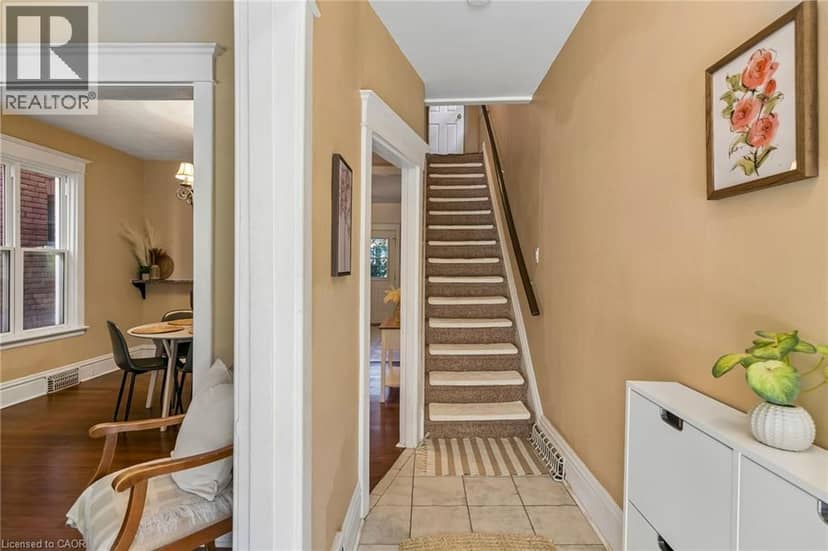 36 HOLTON Avenue N, Hamilton, photo 8