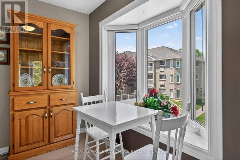 312A - 1099 Clonsilla Avenue — photo 17 of 40