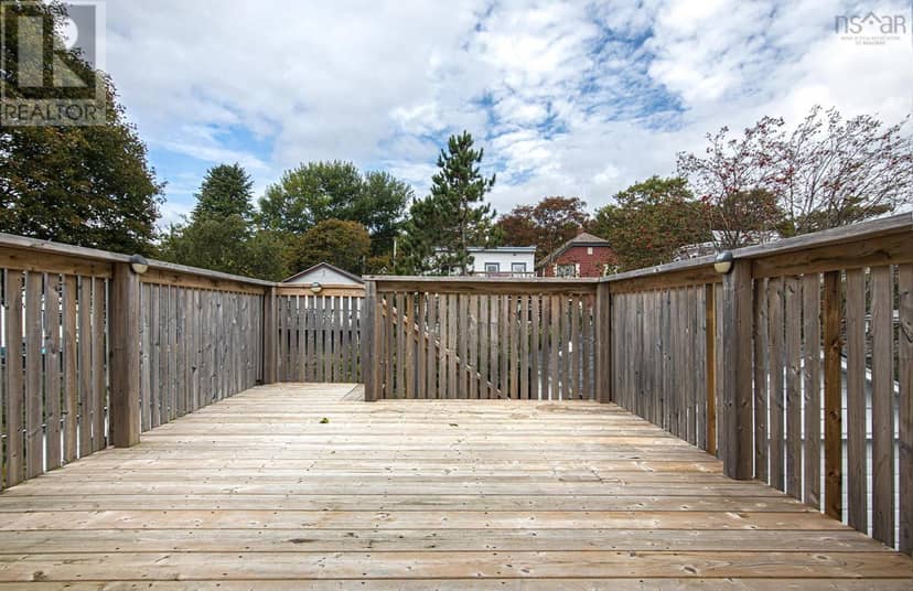 5879 Stairs Street — photo 34 of 40