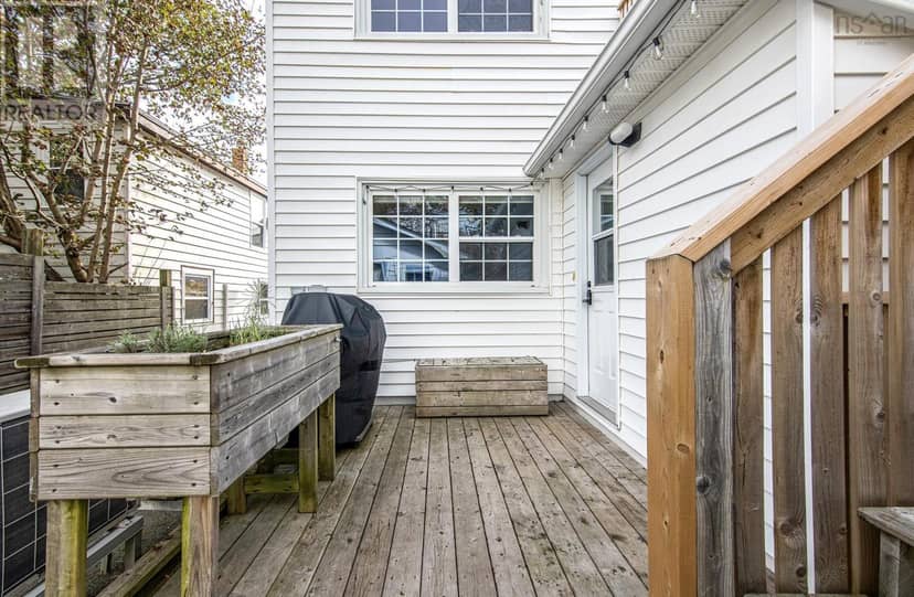 5879 Stairs Street — photo 39 of 40