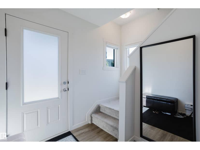 #49 850 Secord BV NW, Edmonton, photo 2