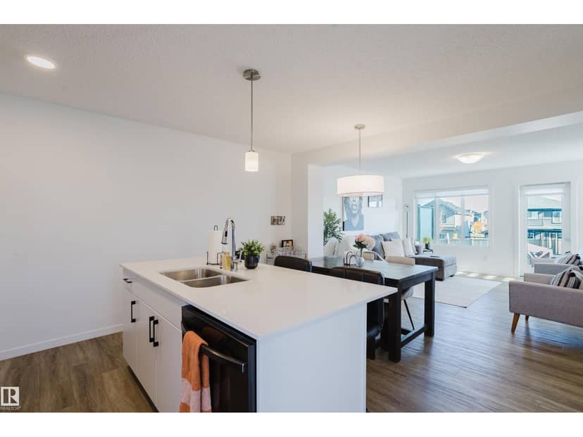#49 850 Secord BV NW, Edmonton, photo 7