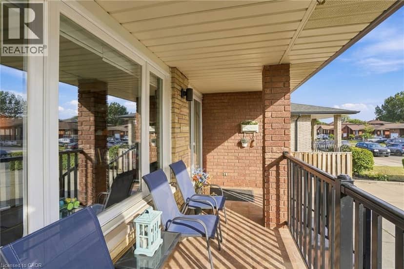 42 LASILA Court, Hamilton, photo 6