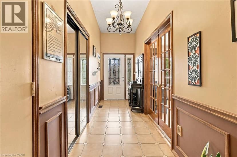 42 LASILA Court, Hamilton, photo 7