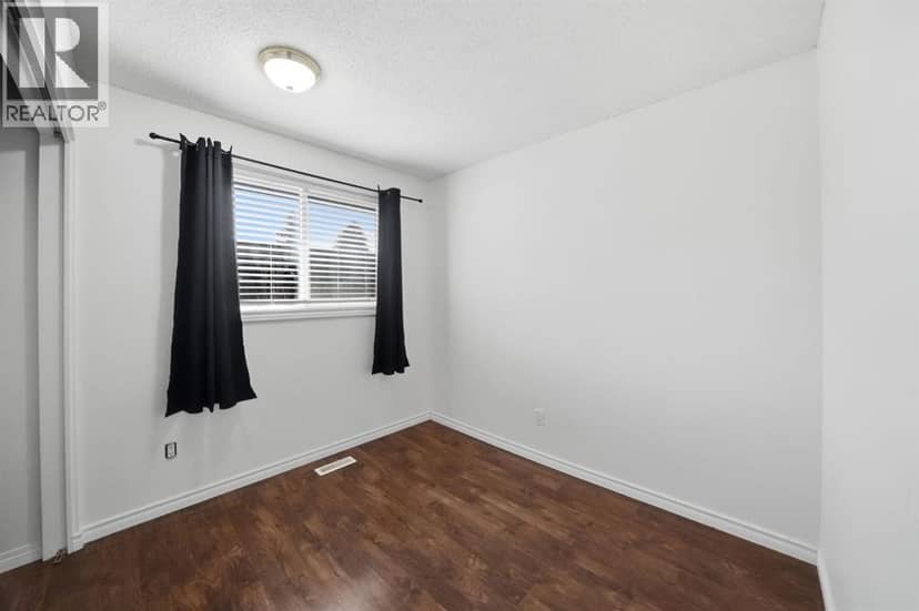 61 Chappel Drive — photo 17 of 34