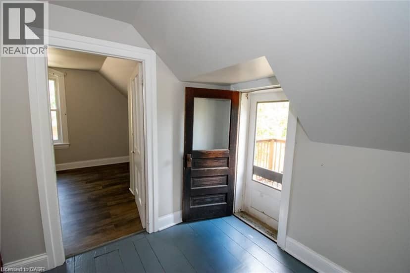 820 CEDAR Street — photo 37 of 40