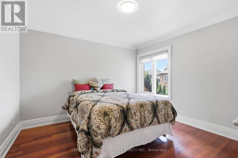 40 Arista Gate — photo 34 of 40