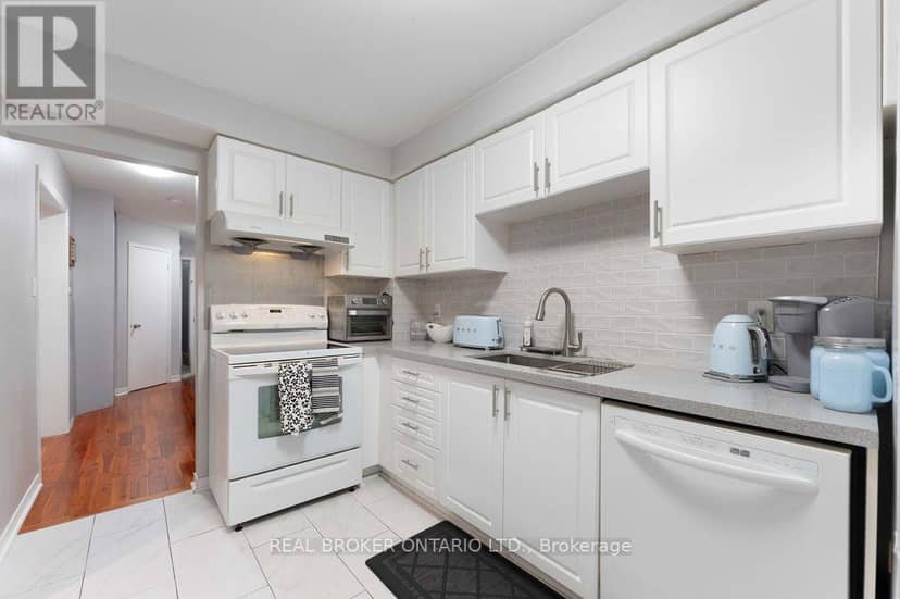 3341 Bobwhite Mews — photo 10 of 24