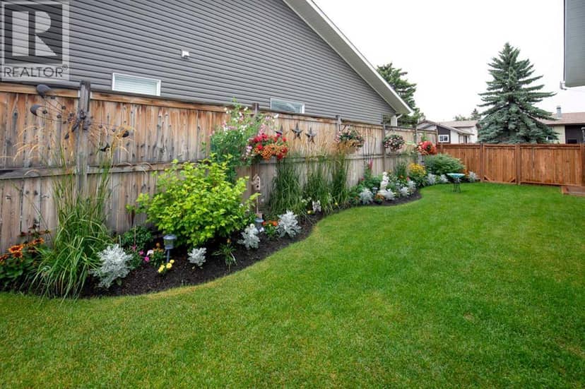 5697 45 Avenue, Lacombe, photo 7