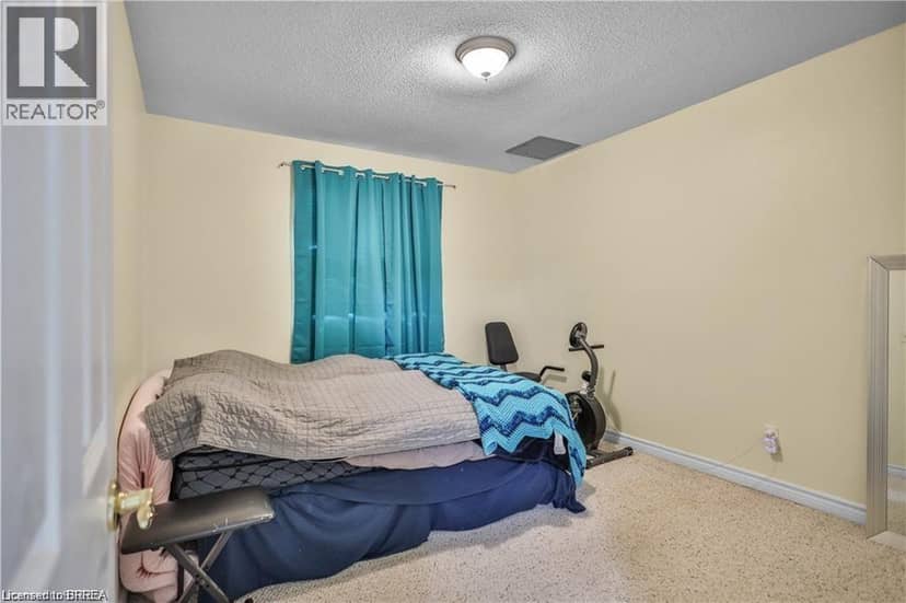 793 COLBORNE Street E Unit# 104 — photo 10 of 16