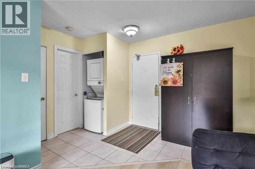 793 COLBORNE Street E Unit# 104, Brantford, photo 5